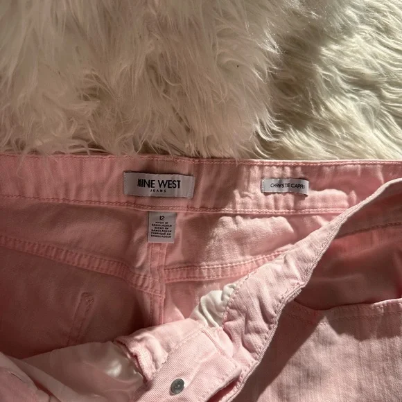 Nine West Women's Stretch Relaxed Leg Chrystie Capri Pants size 12 - Picture 4 of 4